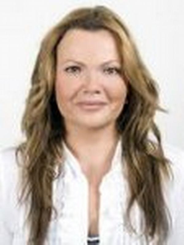 Karolína Topolová