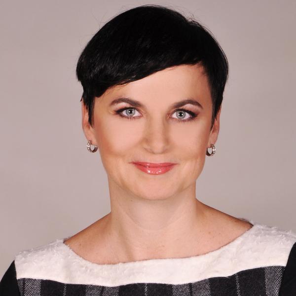 Veronika Ivanović, Vodafone