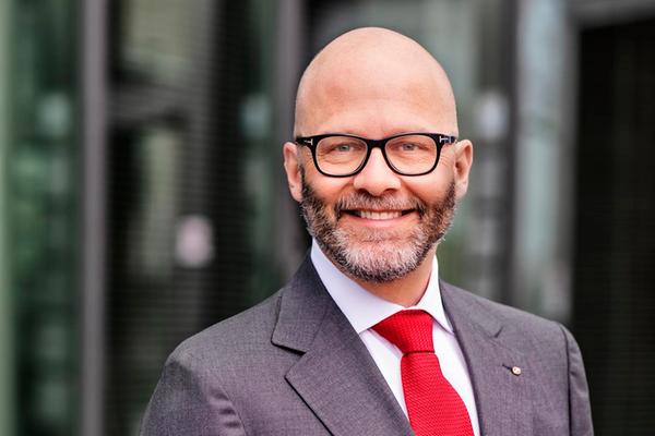 Marco Iannaccone, Unicredit Bank