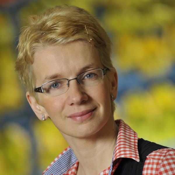 Martina Černá, Albert
