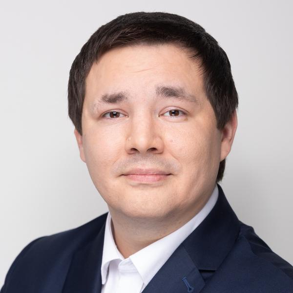 Vladimír Holovka, XTB